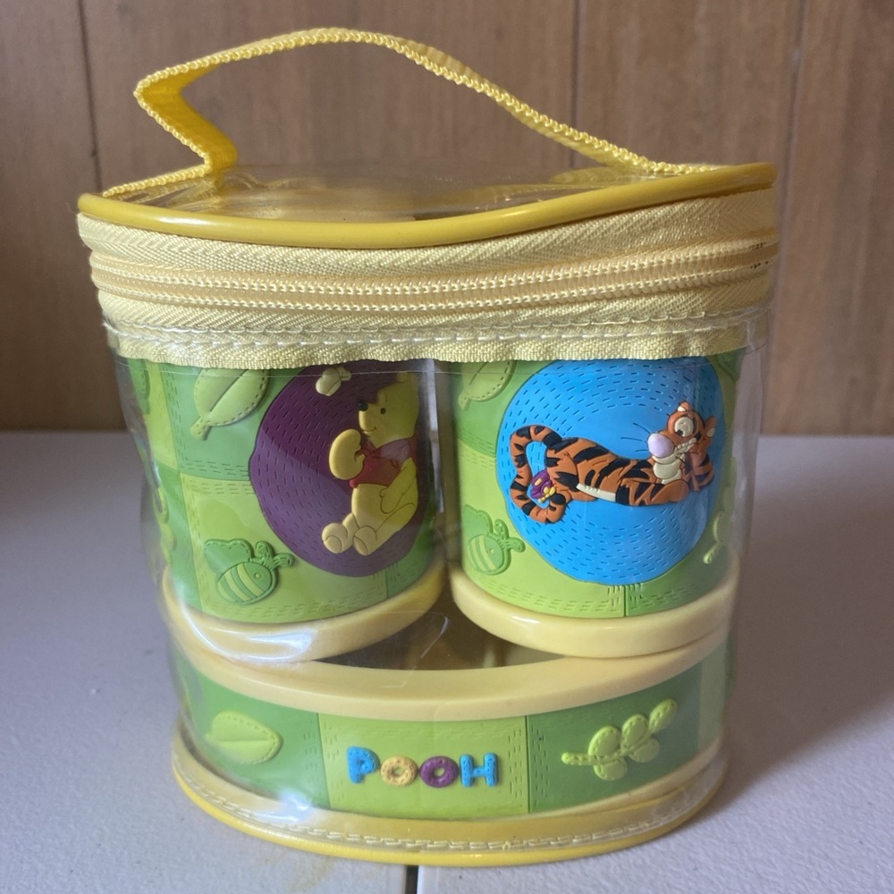 NIP Winnie the Pooh 3 Piece Plastic Vintage Bathroom Set Cup Soap Dish Brush Cup